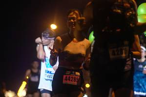 BIB: 420, 11403, 44285
                            <button type="button" onclick="openModal(18285077)" class="btn btn-primary btn-sm float-right btn-popup" data-toggle="modal" data-target=".modal-high-quality">
                        <i class="fas fa-shopping-cart"></i> Add to Cart
                    </button>
                                            <button type="button" onclick="isThisMe(18285077, true)" class="btn btn-success btn-sm float-right btn-popup btn-isme hidden" data-toggle="tooltip" data-placement="bottom" title="นี่คือรูปของคุณใช่ไหม คลิกที่นี่เพื่อเอาเข้าอัลบั้ม">
                        <i class="fas fa-plus"></i> Add to album
                    </button>
                    <button type="button" onclick="isThisMe(18285077, false)" class="btn btn-warning btn-sm float-right btn-popup btn-isnotme hidden">
                        <i class="fas fa-ban"></i> Remove from album
                    </button>